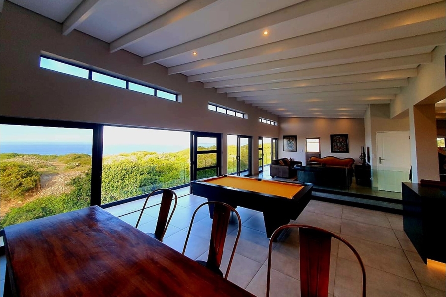 3 Bedroom Property for Sale in Dana Bay Western Cape